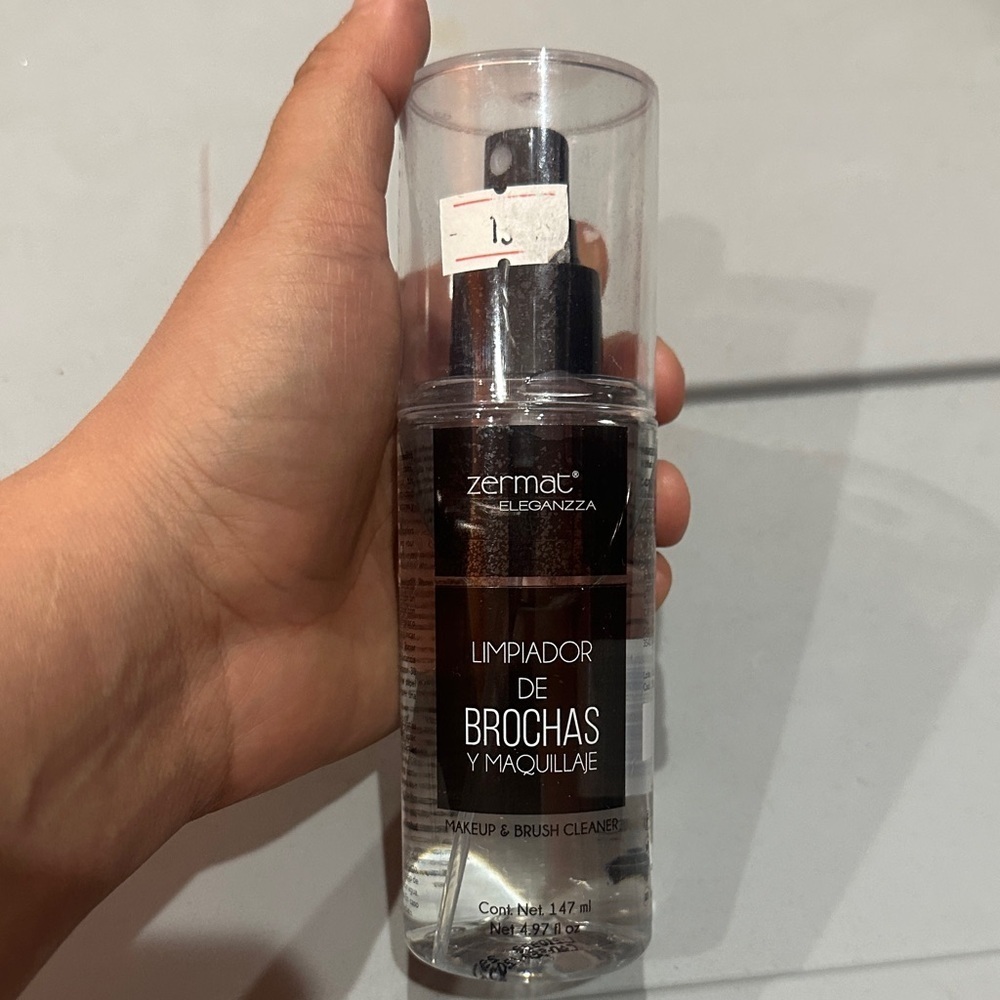 NEW Zermat Makeup Brush Cleaner - Picture 2 of 2